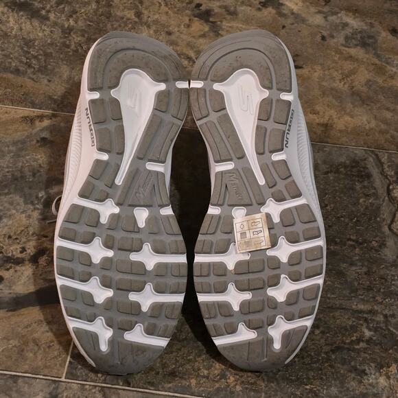 Skechers GO Run Consistent 2.0 Endure Slip-ins - Size 6 - Picture 5 of 6